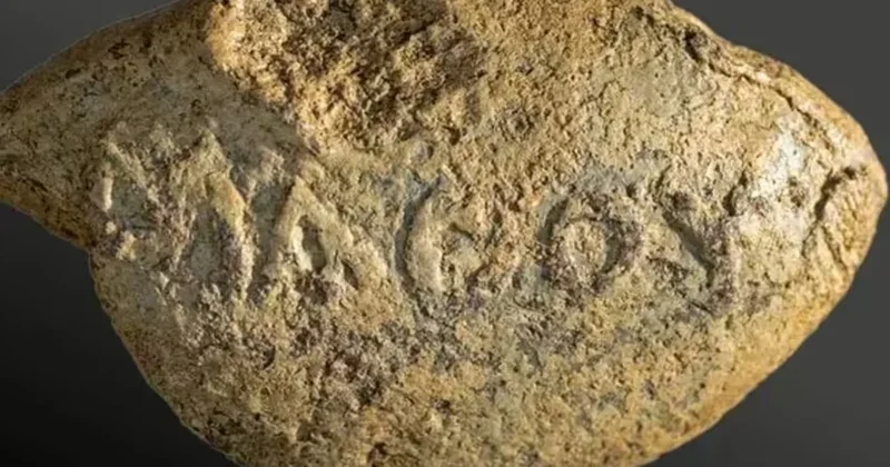 2 bin yıl sonra ortaya çıktı: Hedefindeki kişiye tek cümlelik mesaj bırakmış Sözcü Gazetesi