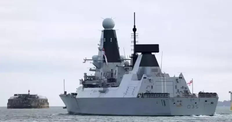 İngiliz savaş gemisi bölgeye ulaştı! Savunma Bakanı: Kararlıyız!