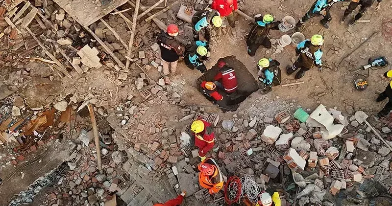 Yıkılan Taşoluk Apartmanı davasında mütalaa; 7 sanığa 15 er yıla kadar hapis talebi