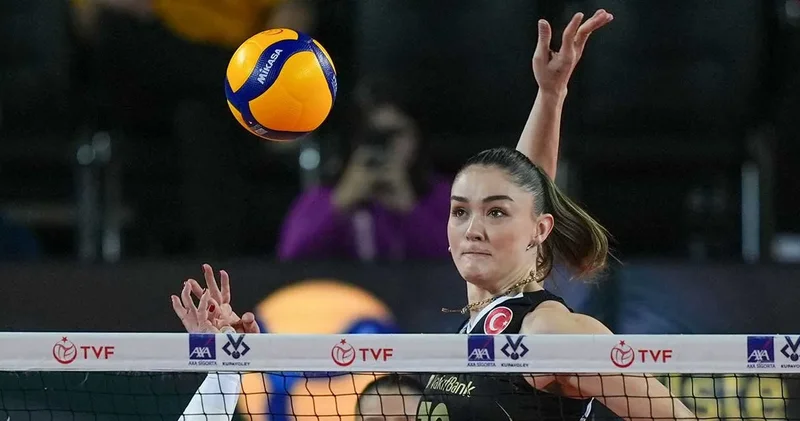 VakıfBank Galatasaray ı yendi: Finale yükseldi