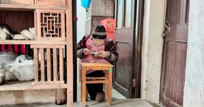 102 yaşında sadece 1 kez hastanelik oldu, her gün içtiği çorba hastalıktan uzak tuttu Sözcü Gazetesi