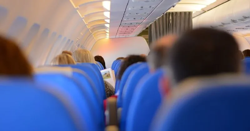Uçaklarda ekonomi sınıfı koltuklara elveda: Havayolu devlerinden radikal karar Sözcü Gazetesi