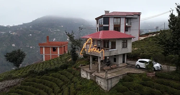 Cumhurbaşkanı Erdoğan a imza sürprizi Gördüğünü ve çok mutlu olduğunu iletti