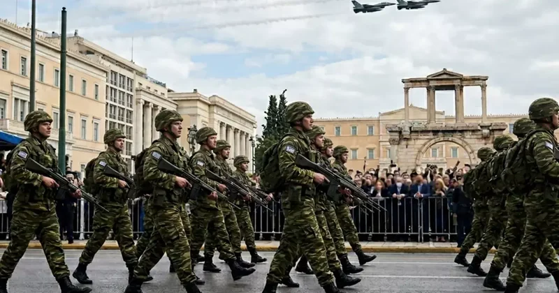 Yunanistan Savunma Programlarına 5 Milyar Euro Onay