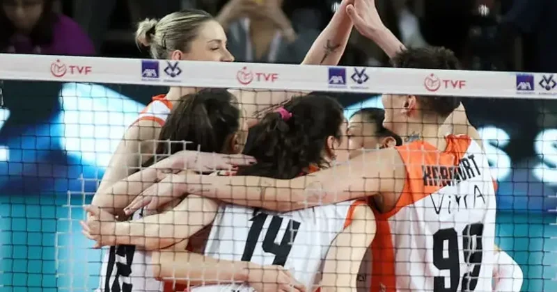 Derbiyi 3 1 kazandılar! Finalin adı belli oldu