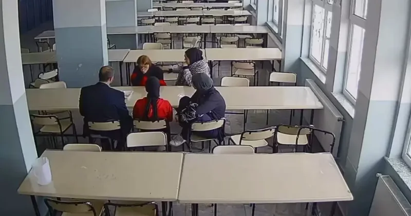 Gaziantep te öğrencisini Heimlich manevrasıyla kurtardı