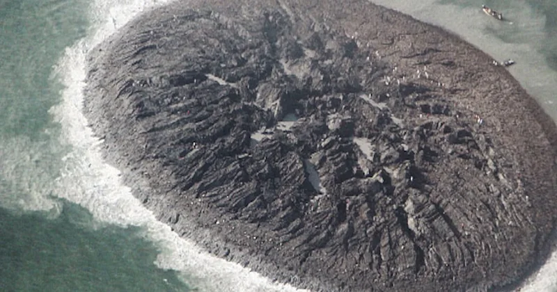 Denizin ortasında bir gecede belirdi: 6 yıl sonra sırra kadem bastı Sözcü Gazetesi