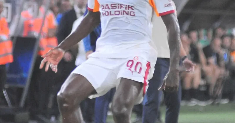 Galatasaray Singo nun biletini kesti! İtalyan devi talip oldu