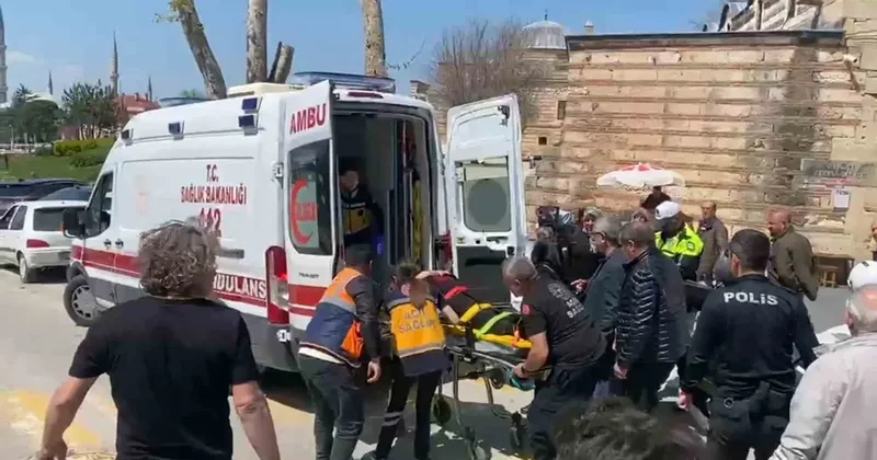 Kocası gaza basınca eşi aracın altında kaldı