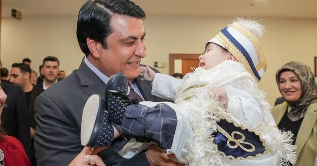 Şehitkamil de toplu sünnet coşkusu Yılmaz: Her evde, her ferdin yanında olmaya devam edeceğiz Gaziantep Haberleri