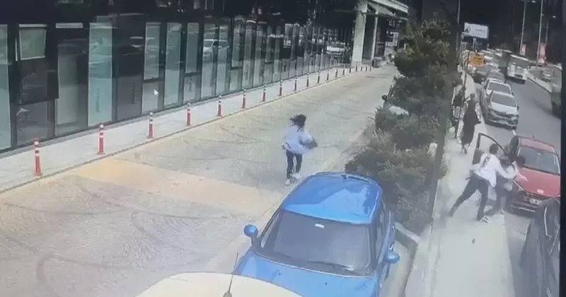 Sevgilisiyle barışmak için bıçaklı kişilerce gasbettirdi! O anlar kamerada