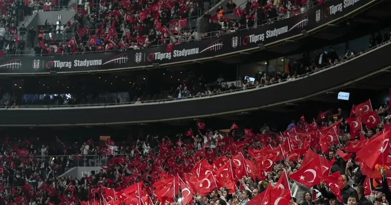 Tüpraş Stadyumu nda 23 Nisan coşkusu!