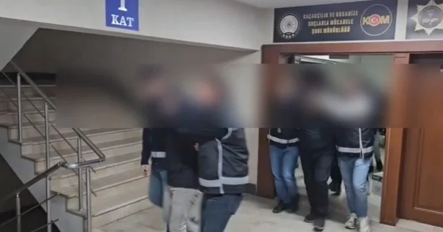 Ehliyet sınavı için kopya düzeneği hazırlayan 3 şüpheli tutuklandı Sakarya Haberleri