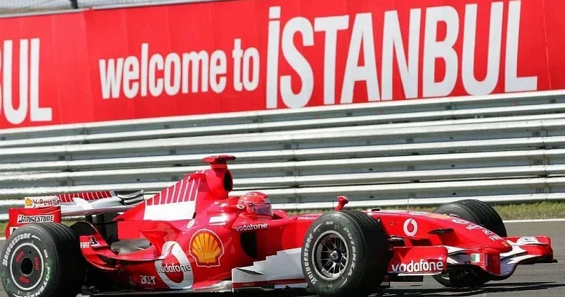 Formula 1 İstanbul’a geri dönüyor: Resmi anlaşma sağlandı F1 Haberleri