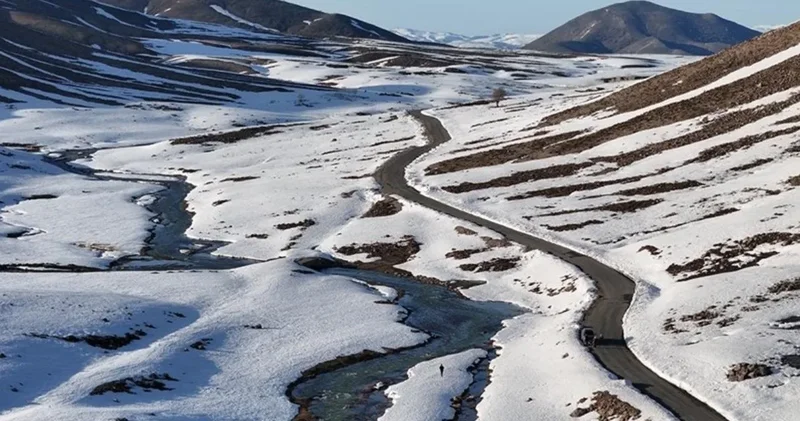 Mevsimler birbirine karıştı: Kuzeyde kış, güneyde bahar yaşandı