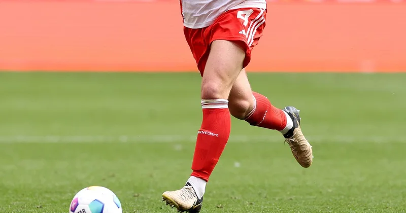 Cinsiyet değiştirdiği iddia edilmişti! Kulübü idmandaki fotoğrafını paylaştı