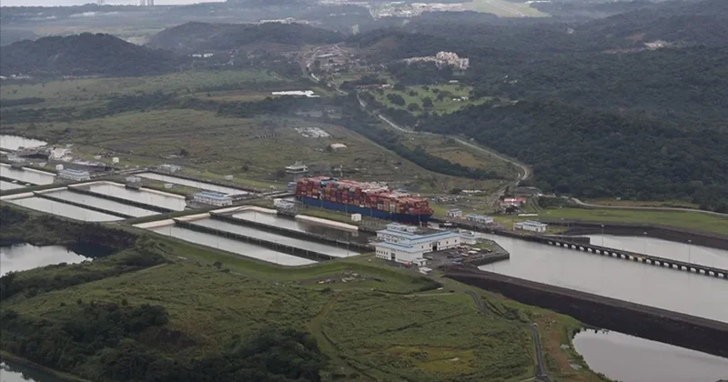 Küresel ticaretin kritik hattında ücretler katlandı