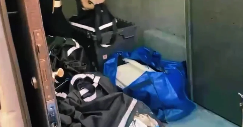 590 milyonluk altın ve döviz yakalandı