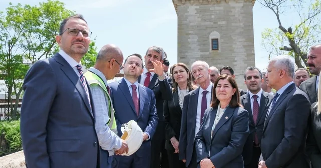 Adalet Bakanı Gürlek, Adalet Kasrı nı ziyaret etti Edirne Haberleri