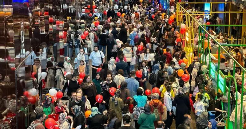 Konya da 2 nci Kitap Günleri coşkusu: Okumadığın Gün Karanlıktasın!