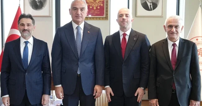 Türkiye nin küresel erişimi için kritik zirve: Bakanlık ve THY yeni dönemi başlatıyor