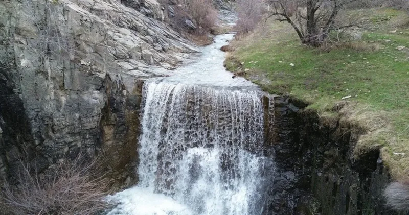50 yıllık efsane gerçek oldu: Şelale 10 yıl sonra gürül gürül aktı