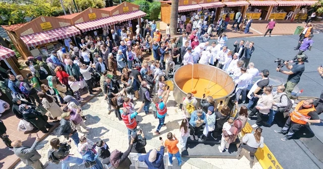 Dev tencereden 5 bin kişiye çorba Manisa Haberleri