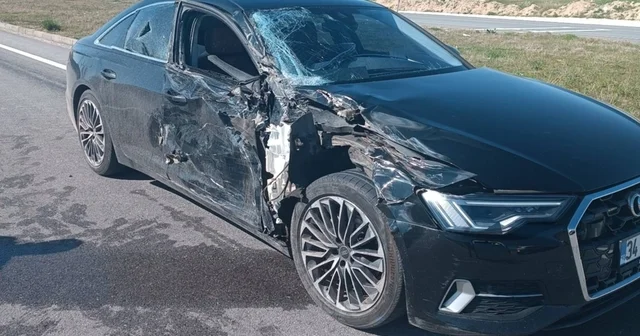 Otomobille patpat çarpıştı: 2 yaralı Afyonkarahisar Haberleri