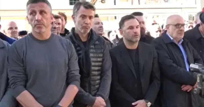 Bülent Korkmaz ın acı günü... Galatasaray camiası kaptanı yalnız bırakmadı Fanatik Gazetesi Galatasaray (GS) Haberleri Spor