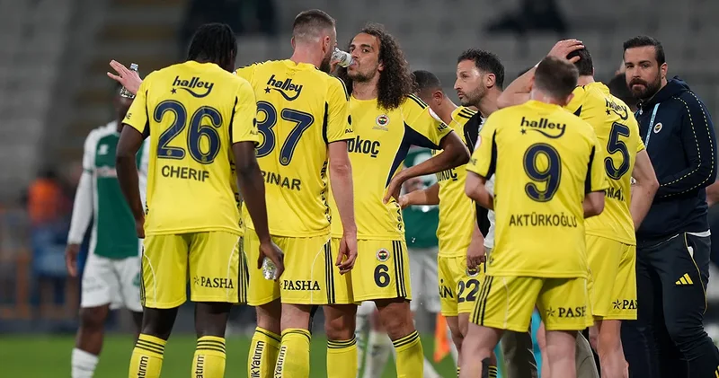 Fenerbahçe de derbi hazırlığı: Tedesco tek bir şey istedi