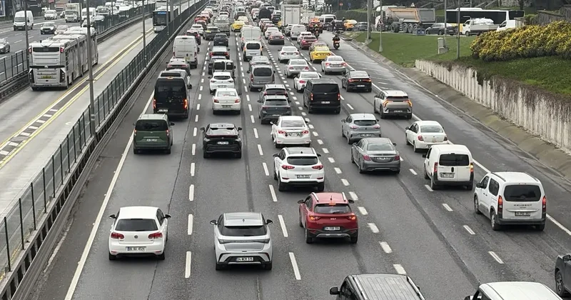 İstanbul’da trafik kilitlenebilir! 3 ilçede bugün ve yarın yollar kapatılacak