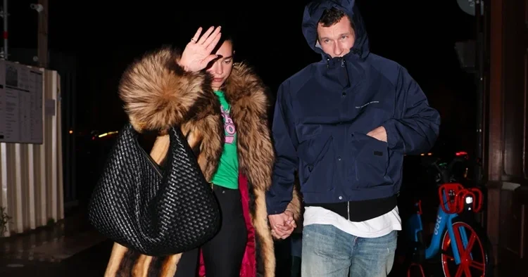 Ünlü çift gizli saklı nişanlanmıştı... Düğün tarihi belli oldu: Sonbahar gelini olacak!