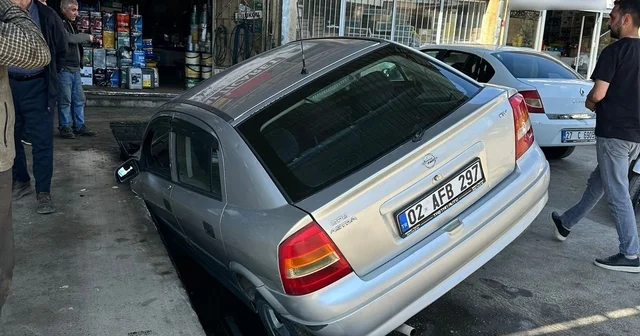 Otomobil bakım kanalına düştü Adıyaman Haberleri