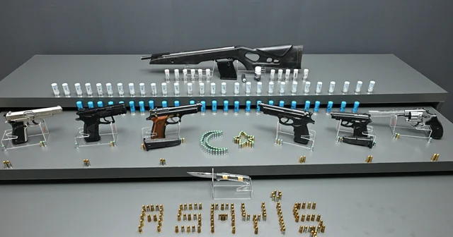 Kırşehir de ruhsatsız 6 tabanca, havalı tüfek ve 675 fişek ele geçirildi Kırşehir Haberleri