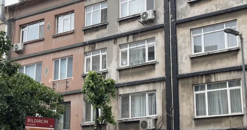Son dakika: İstanbul da arkadaşlarının haber alamadığı kadın evinde ölü bulundu Son dakika haberleri