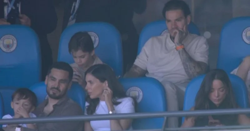 İlkay Gündoğan ve Ederson, Pep Guardiola yı yalnız bırakmadı