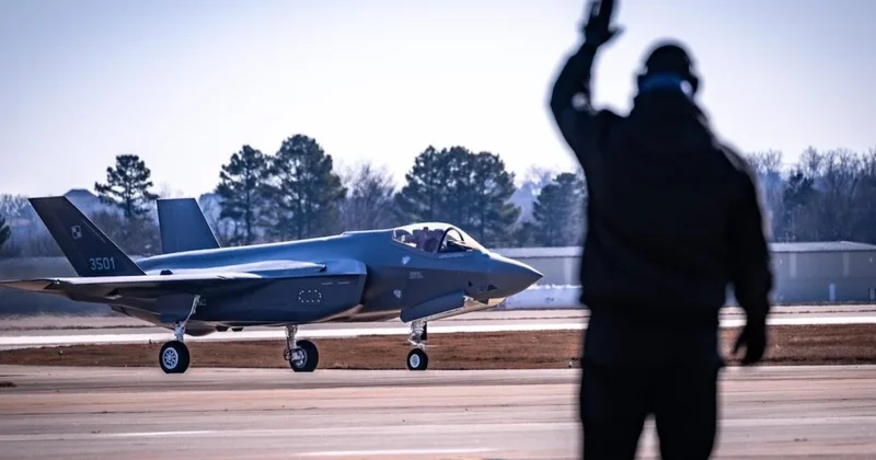 Bir NATO ülkesi daha sıfır kilometre F 35 e kavuştu: Sevinçten havalara uçtular Sözcü Gazetesi