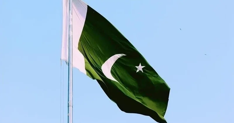 Pakistan da demir yolu yakınında patlama: 20 yaralı Dünya Haberleri