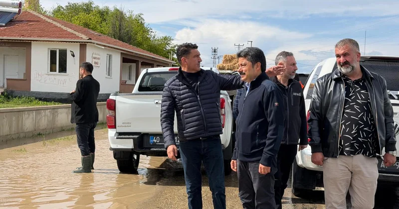 Kırşehir de sel iki köyde hasara neden oldu