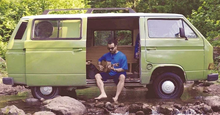 Hopa dan akustik sürpriz