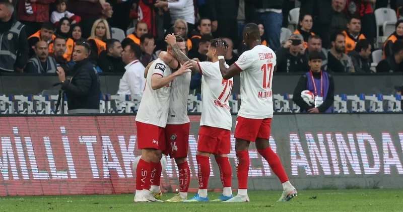 Hangi takım Süper Lig e yükseldi? Futbol Haberleri