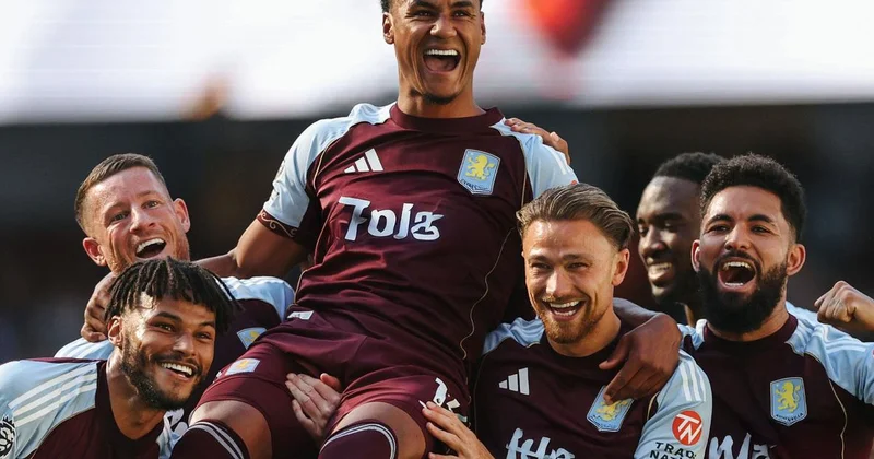 Fenerbahçe yi de ilgilendiriyordu! Aston Villa, Manchester City i geriden gelip yıktı