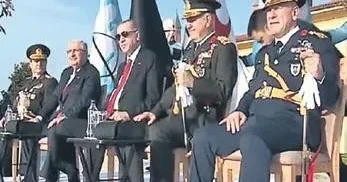 YÜKSEL AYTUĞ Siyah sancak ortaya çıktıysa...