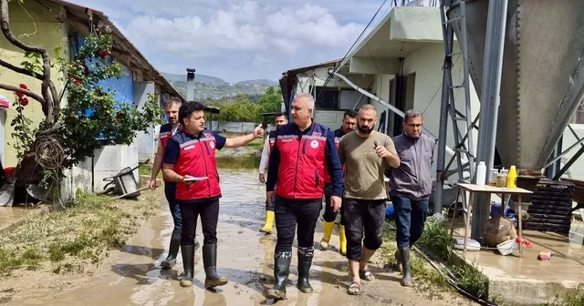 Su baskınlarında zarar gören tarım arazilerinde hasar tespit çalışmaları gerçekleştiriliyor Hatay Haberleri
