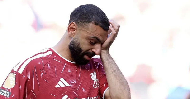 Tarih yazan 2 efsaneden Liverpool a gözyaşları içinde veda!