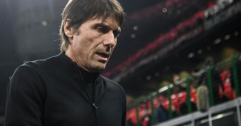 Fenerbahçe ile anılan Conte, Napoli ye veda etti