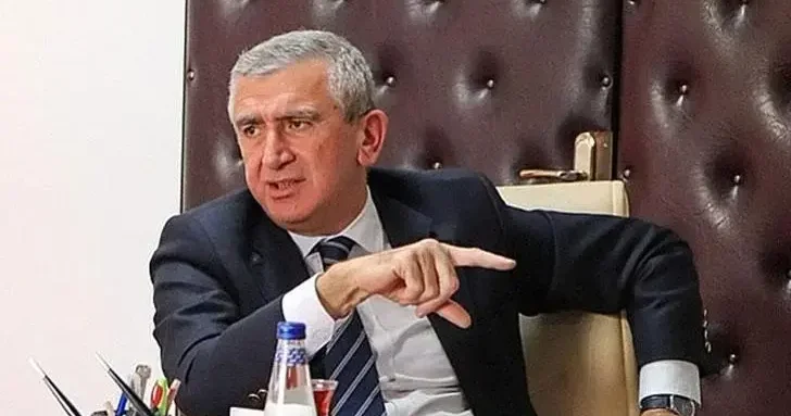 İçişleri Bakanlığı: Düzce ili Akçakoca Belediye Başkanı Fikret Albayrak, İçişleri Bakanlığı’nca görevden uzaklaştırılmıştır