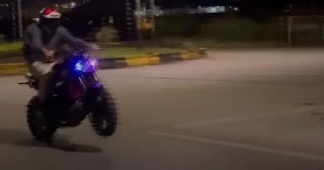 Hatay da motosikletli sosyal medya şovuna rekor ceza VİDEO İZLE