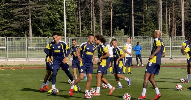 Fenerbahçe, Topuk Yaylası ndaki ilk antrenmanını yaptı Düzce Haberleri Habertürk Yerel Haberler