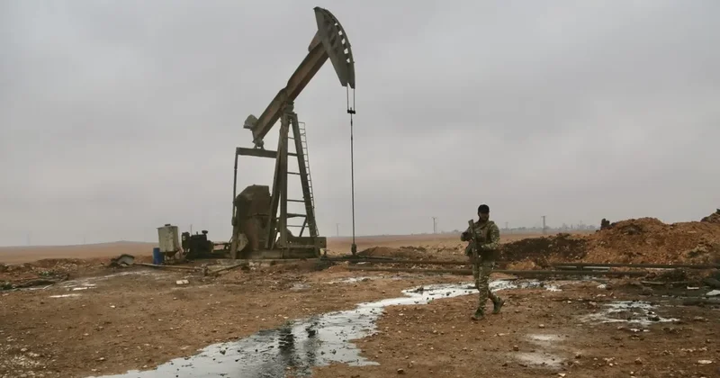 JPMorgan’dan petrol piyasası için 2027 uyarısı: Brent tahminleri aşağı çekildi